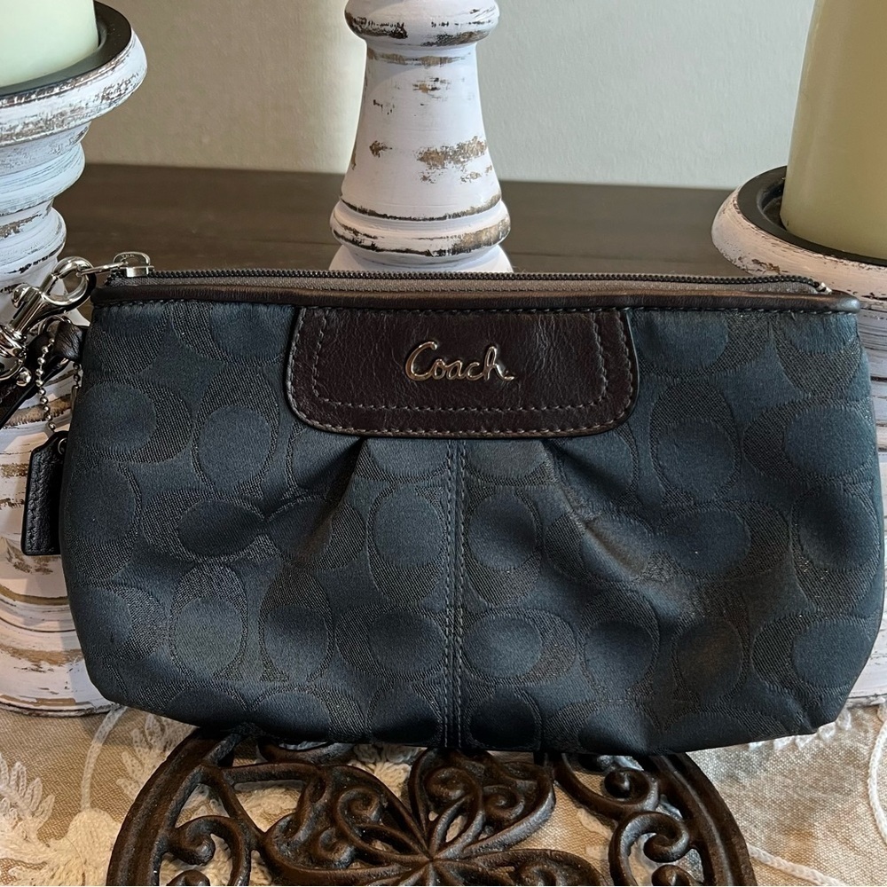 Coach Stunning Teal and Silver Clutch - EUC